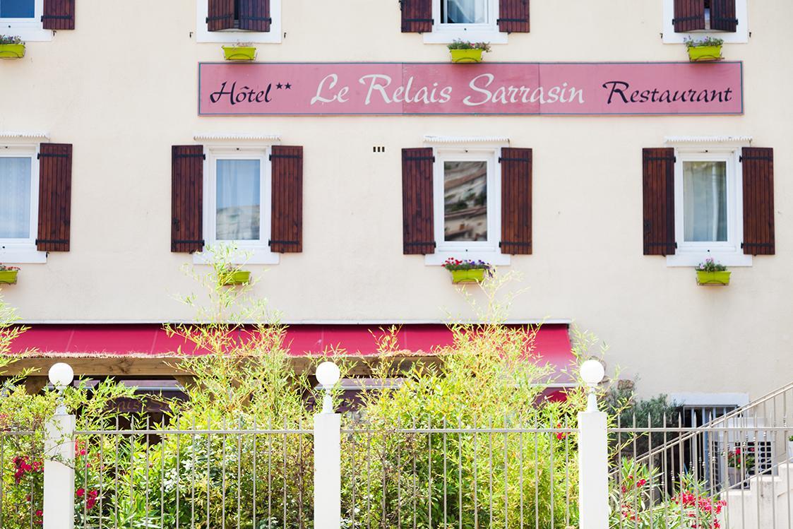 Hotel Logis Le Relais Sarrasin Vezenobres Exterior foto